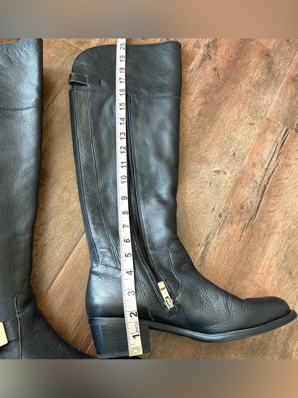 Vince Camuto Women’s 8.5M Black Leather Knee High Riding Boots Side Zip Buckle - Picture 14 of 16